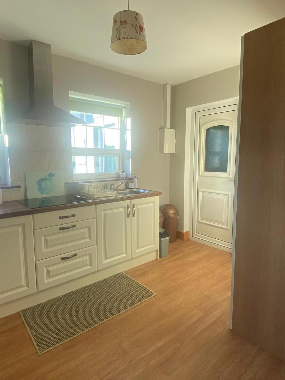 טראלי Kilmore Beach Apartment מראה חיצוני תמונה